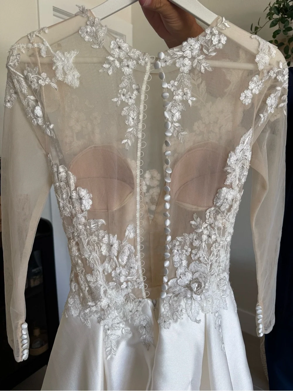 Monique Lhuillier monique lhuillier